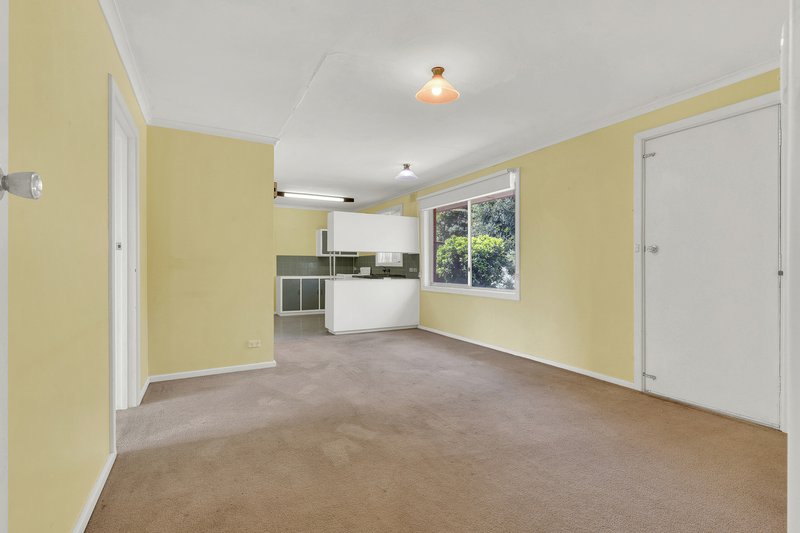 Photo - 38 Woodlands Road, Elizabeth Downs SA 5113 - Image 7