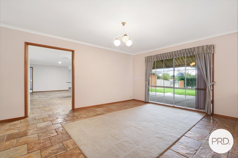 Photo - 38 Wright Street, Glenroy NSW 2640 - Image 3