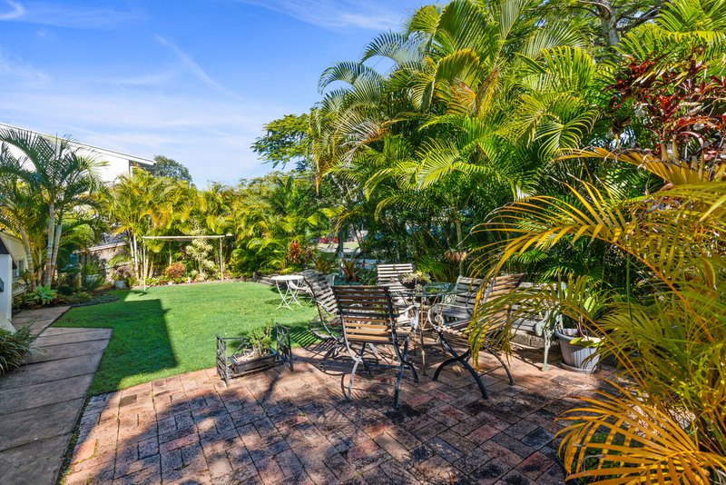 Photo - 38 Wyberba Street, Tugun QLD 4224 - Image 16