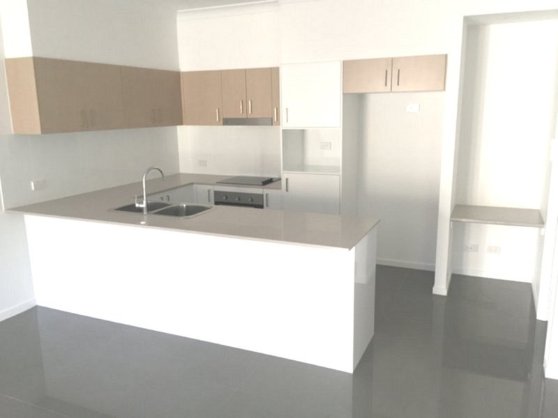 Photo - 3/8 Wynford Street, Aspley QLD 4034 - Image 3