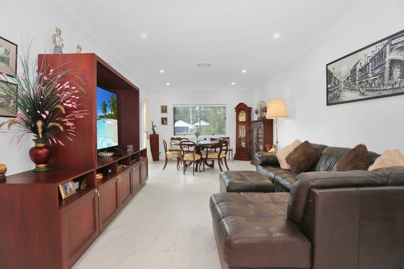 Photo - 3/8 Yalinbah Street, Tea Gardens NSW 2324 - Image 5