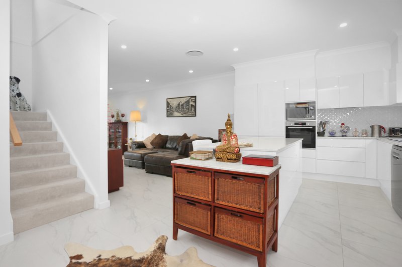 Photo - 3/8 Yalinbah Street, Tea Gardens NSW 2324 - Image 11