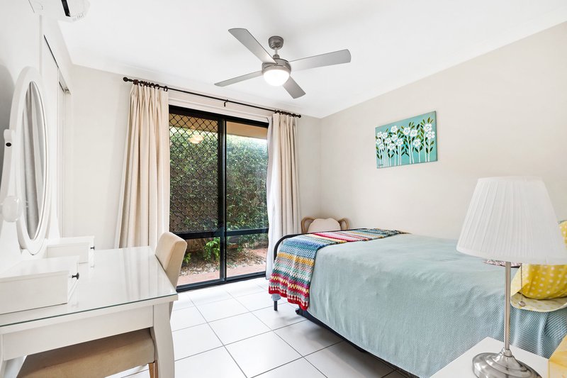 Photo - 38 Yandina Place, Deception Bay QLD 4508 - Image 10