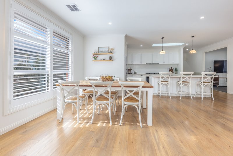 Photo - 38 Yellowgum Avenue, Riddells Creek VIC 3431 - Image 6