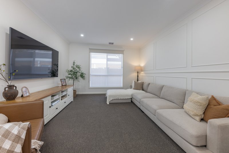 Photo - 38 Yellowgum Avenue, Riddells Creek VIC 3431 - Image 7