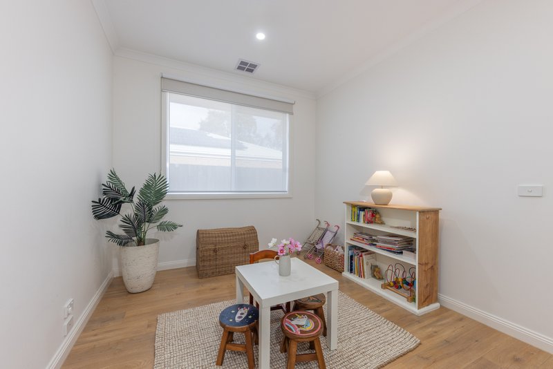 Photo - 38 Yellowgum Avenue, Riddells Creek VIC 3431 - Image 9