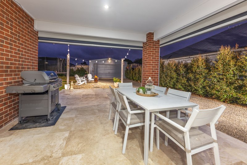 Photo - 38 Yellowgum Avenue, Riddells Creek VIC 3431 - Image 16