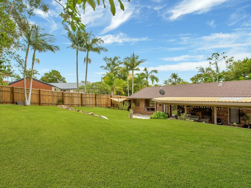 Photo - 38 Ziedan Drive, Mudgeeraba QLD 4213 - Image 13