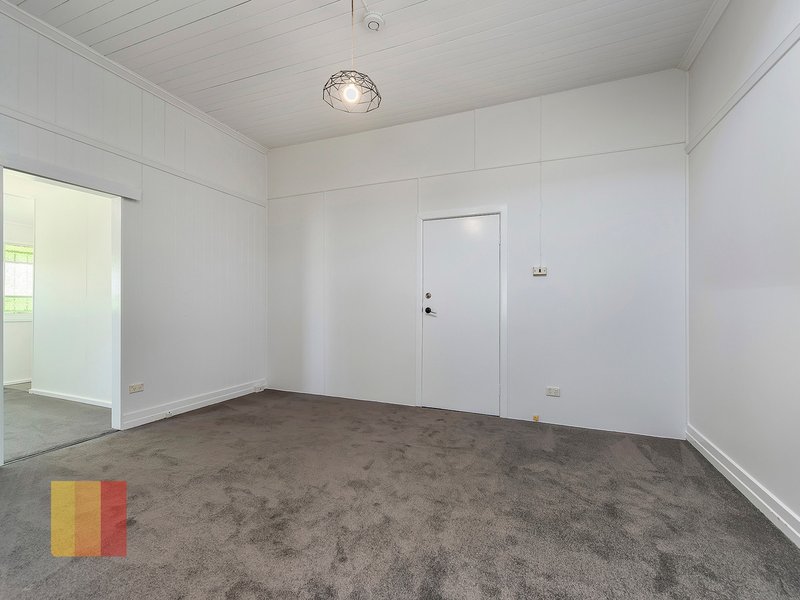 Photo - 3/80 Broughton Road, Kedron QLD 4031 - Image 2