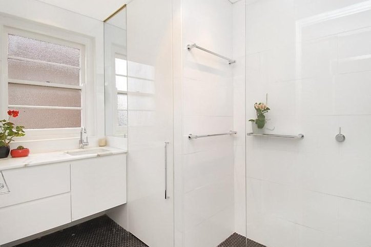 Photo - 3/80 Coogee Bay Road, Randwick NSW 2031 - Image 5