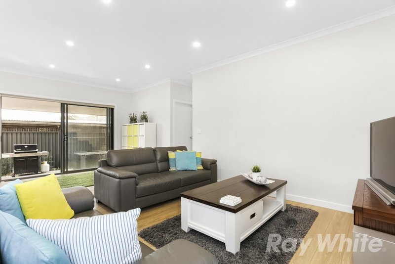 Photo - 3/80 Liverpool Road, Kilsyth VIC 3137 - Image 3