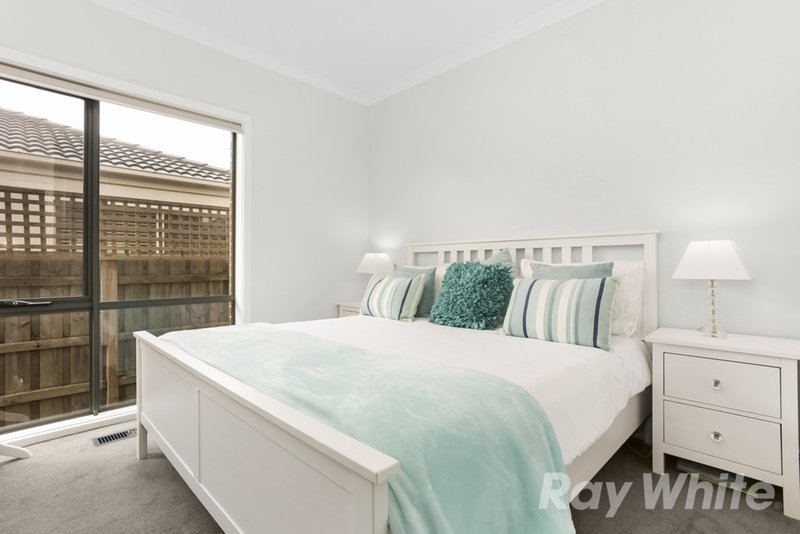 Photo - 3/80 Liverpool Road, Kilsyth VIC 3137 - Image 5