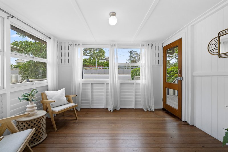 Photo - 380 Moggill Road, Indooroopilly QLD 4068 - Image 3