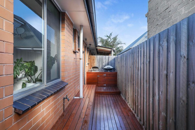 Photo - 3/80 Saltley Street, South Kingsville VIC 3015 - Image 11