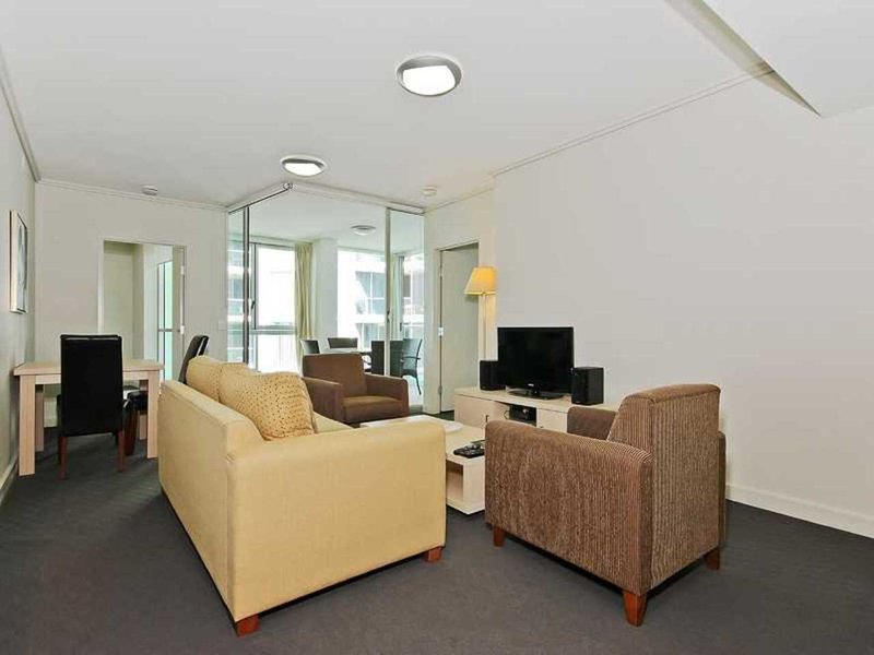 Photo - 3807/108 Albert St , Brisbane QLD 4000 - Image 3