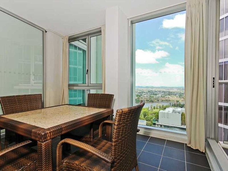 Photo - 3807/108 Albert St , Brisbane QLD 4000 - Image 7