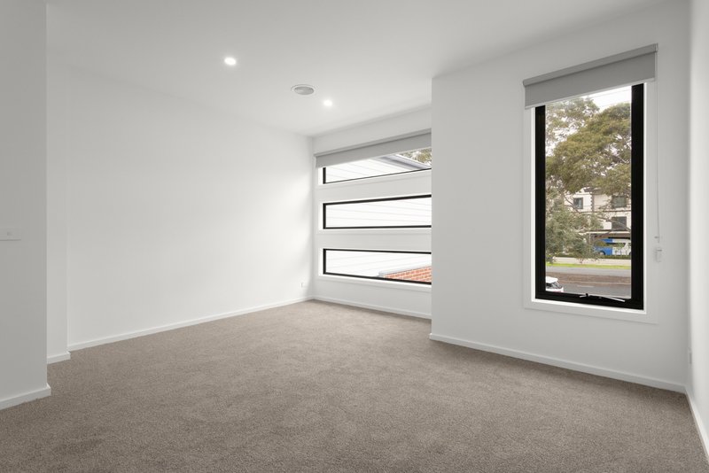 Photo - 380B North Road, Ormond VIC 3204 - Image 4