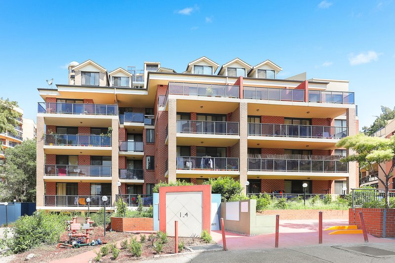 Photo - 38/1-4 The Crescent, Strathfield NSW 2135 - Image 5