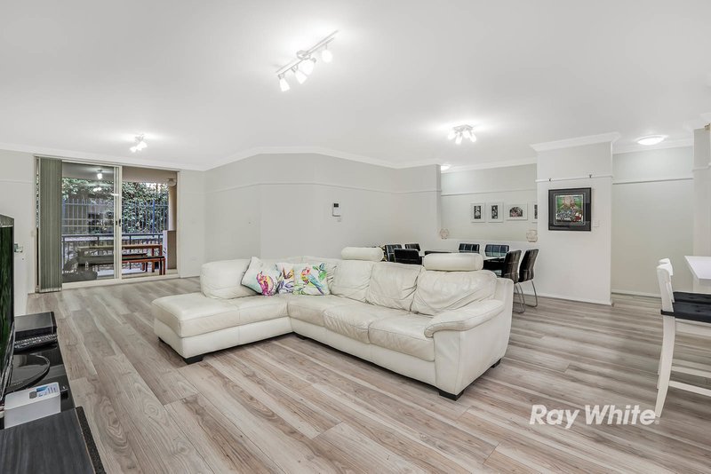 Photo - 3/81-87 Cecil Avenue, Castle Hill NSW 2154 - Image 3