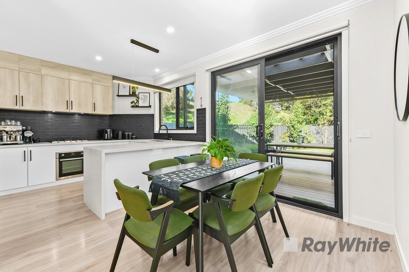 Photo - 3/81 Aldridge Street, Endeavour Hills VIC 3802 - Image 5