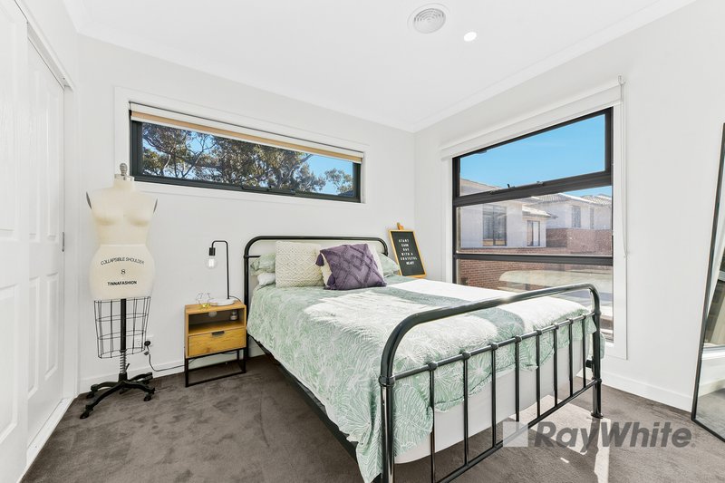 Photo - 3/81 Aldridge Street, Endeavour Hills VIC 3802 - Image 11