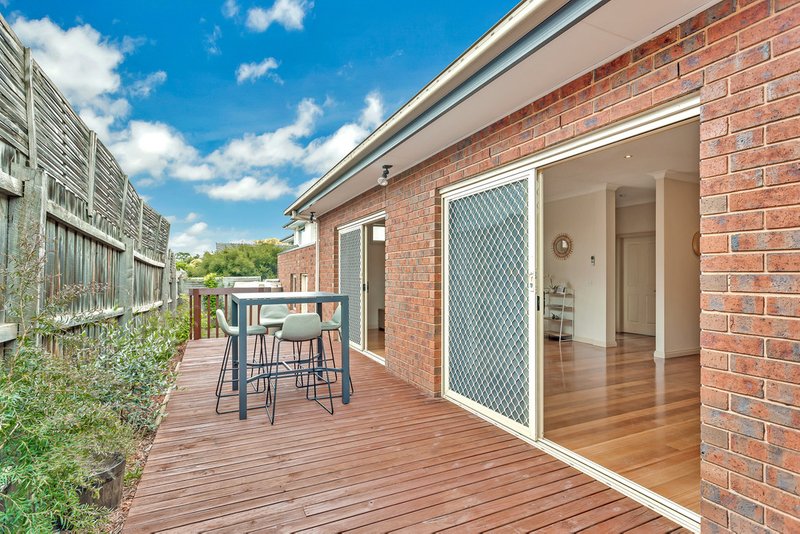 Photo - 3/81 Cave Hill Road, Lilydale VIC 3140 - Image 14