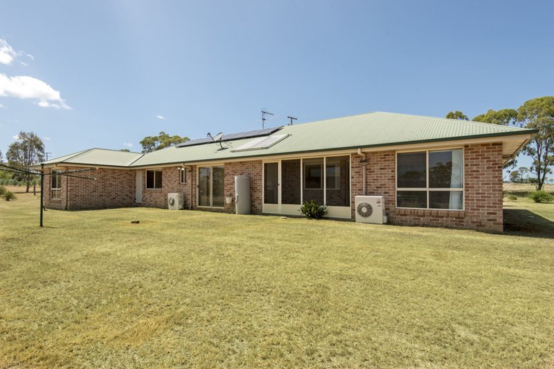 Photo - 381 Savage Road, Hodgson Vale QLD 4352 - Image 17