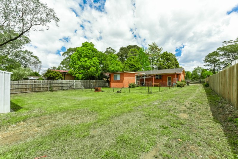 Photo - 381 Thirlmere Way, Thirlmere NSW 2572 - Image 4