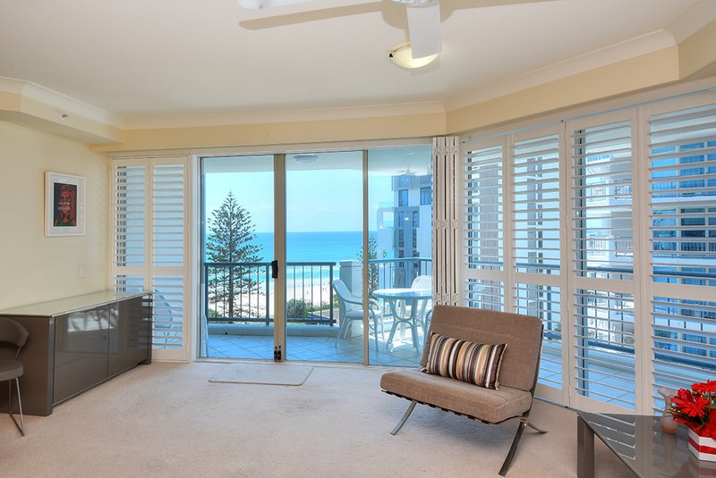 Photo - 38/100 Old Burleigh Road, Broadbeach QLD 4218 - Image 5