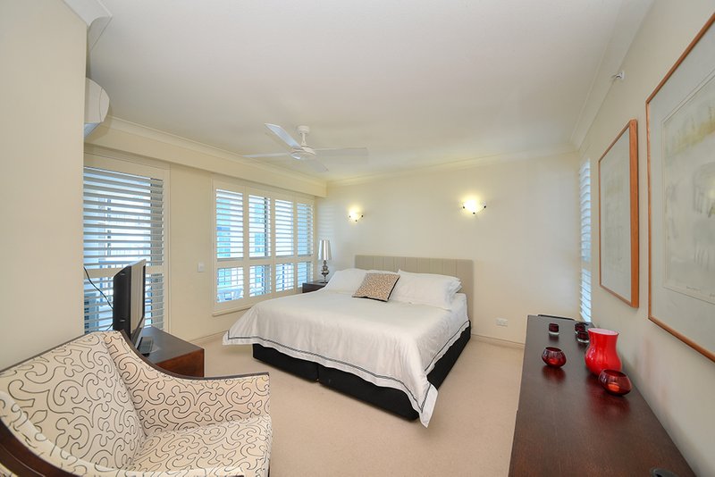 Photo - 38/100 Old Burleigh Road, Broadbeach QLD 4218 - Image 8