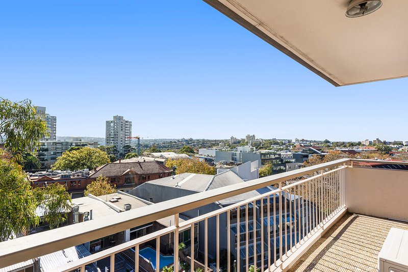 Photo - 38/11-17 Watson Street, Neutral Bay NSW 2089 - Image 3