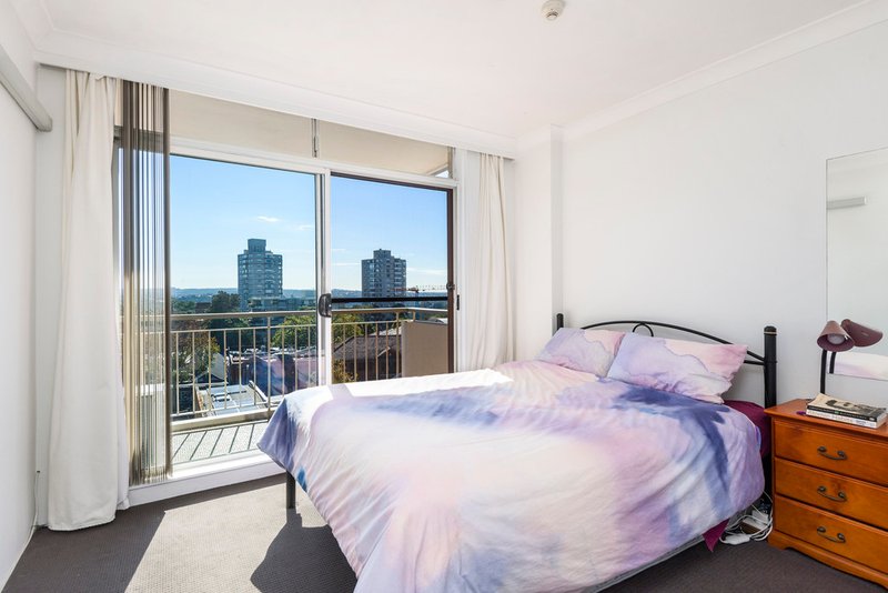 Photo - 38/11-17 Watson Street, Neutral Bay NSW 2089 - Image 5