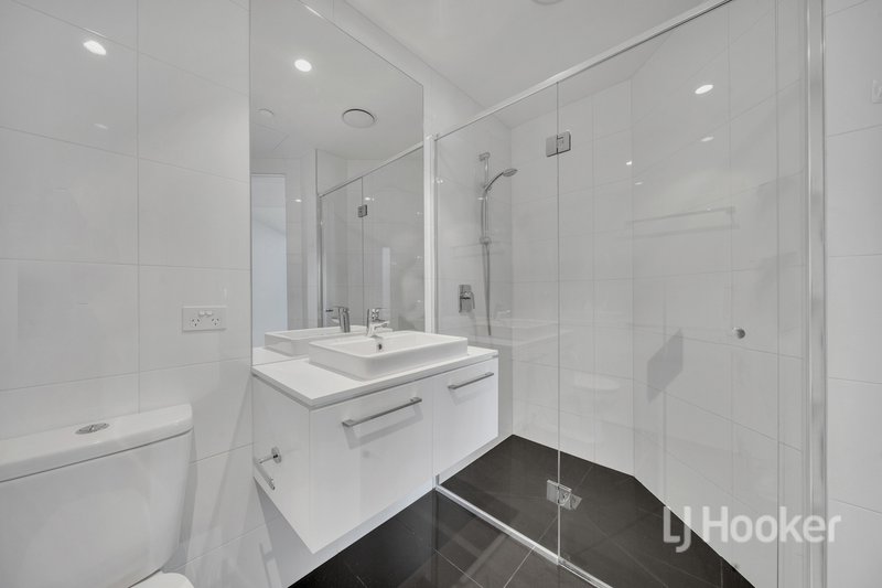 Photo - 3812/1-13 Balston Street, Southbank VIC 3006 - Image 8