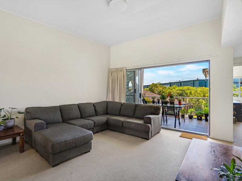 Photo - 38/137 Scottsdale Drive, Robina QLD 4226 - Image 3