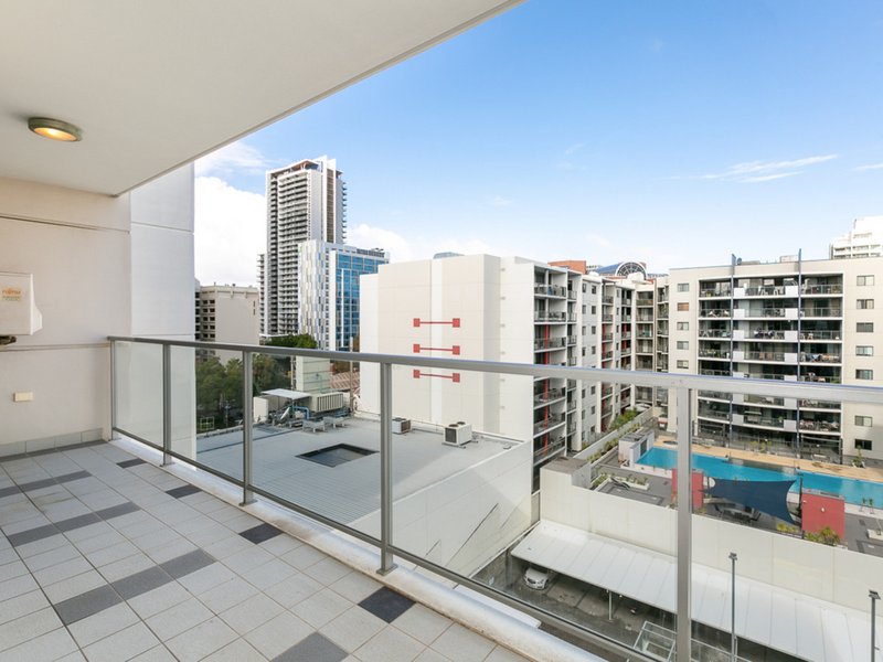 Photo - 38/175 Hay Street, East Perth WA 6004 - Image 10