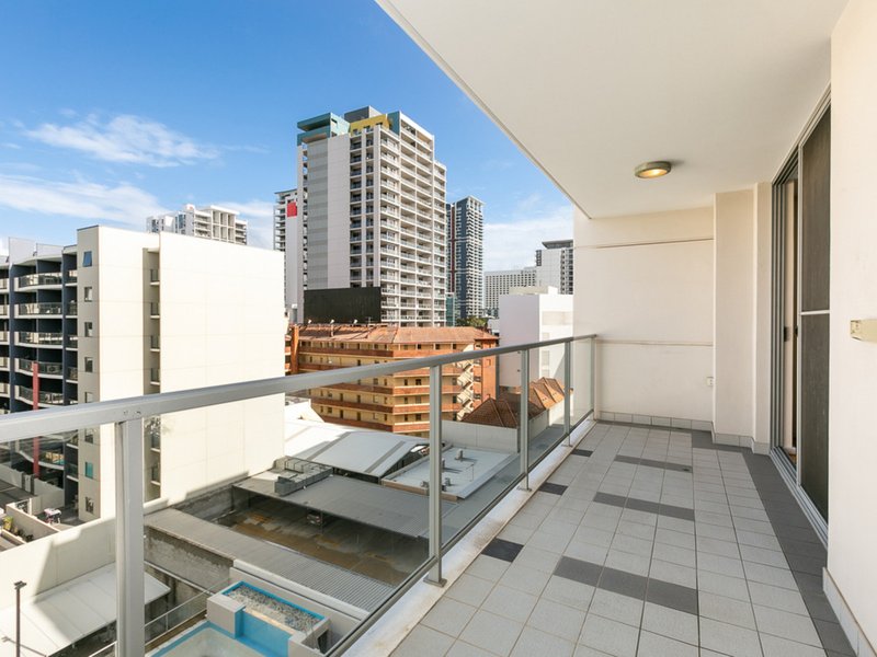 Photo - 38/175 Hay Street, East Perth WA 6004 - Image 12