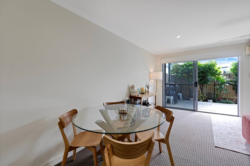 Photo - 38/2-12 Kurrimine Crescent, Mountain Creek QLD 4557 - Image 4