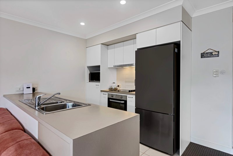 Photo - 38/2-12 Kurrimine Crescent, Mountain Creek QLD 4557 - Image 9