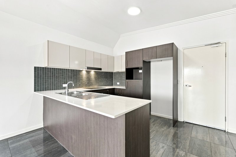Photo - 3/82 Grenfell Street, Mount Gravatt East QLD 4122 - Image 10