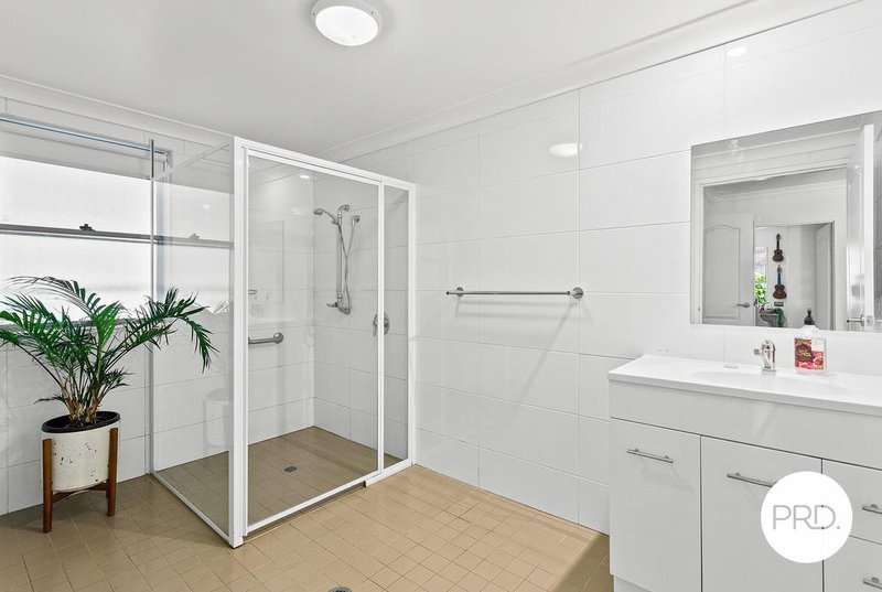 Photo - 38/20-26 Addison Street, Shellharbour NSW 2529 - Image 5