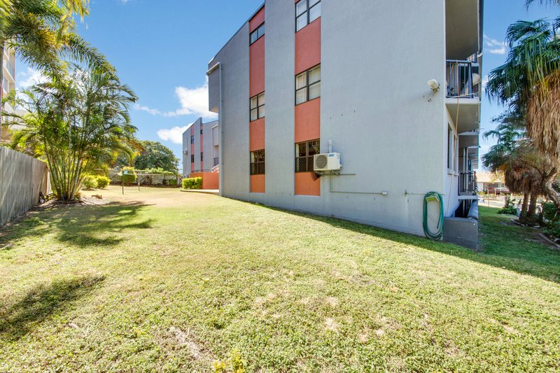 Photo - 3/83-85 Auckland Street, Gladstone Central QLD 4680 - Image 10