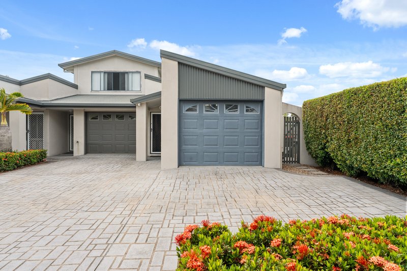 Photo - 3/83 Ibis Boulevard, Eli Waters QLD 4655 - Image 2