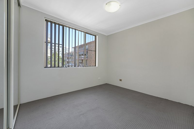 Photo - 38/3 Riverpark Drive, Liverpool NSW 2170 - Image 3