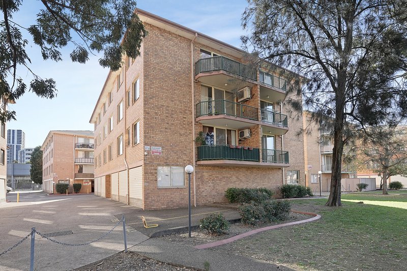 Photo - 38/3 Riverpark Drive, Liverpool NSW 2170 - Image 6