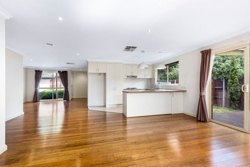 Photo - 3/83 Warrandyte Road, Ringwood VIC 3134 - Image 2