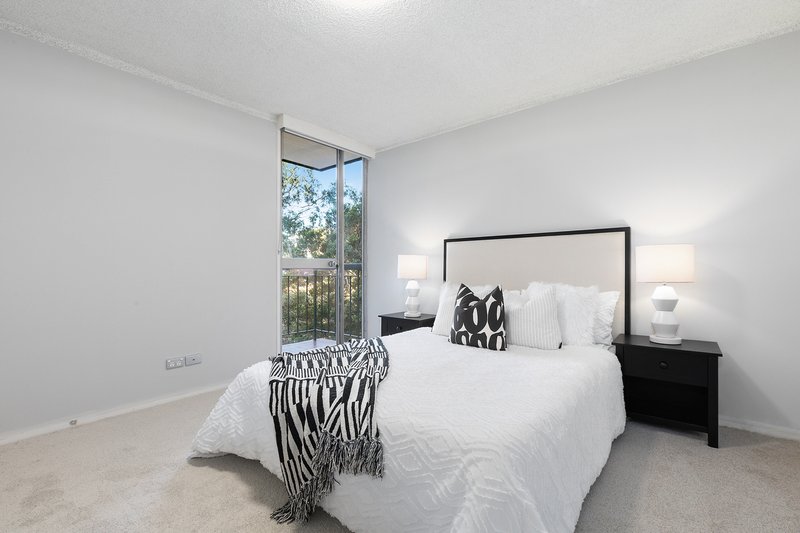 Photo - 38/300a Burns Bay Road, Lane Cove NSW 2066 - Image 6