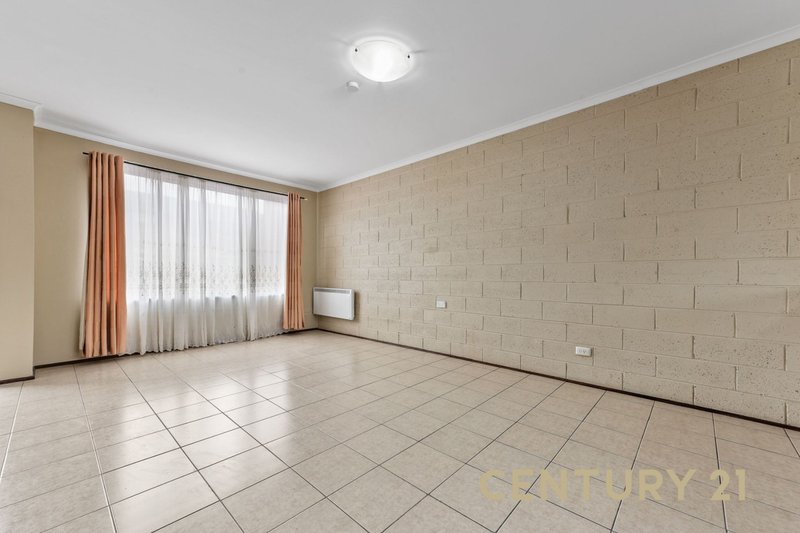 Photo - 38/39 King Street, Dandenong VIC 3175 - Image 2