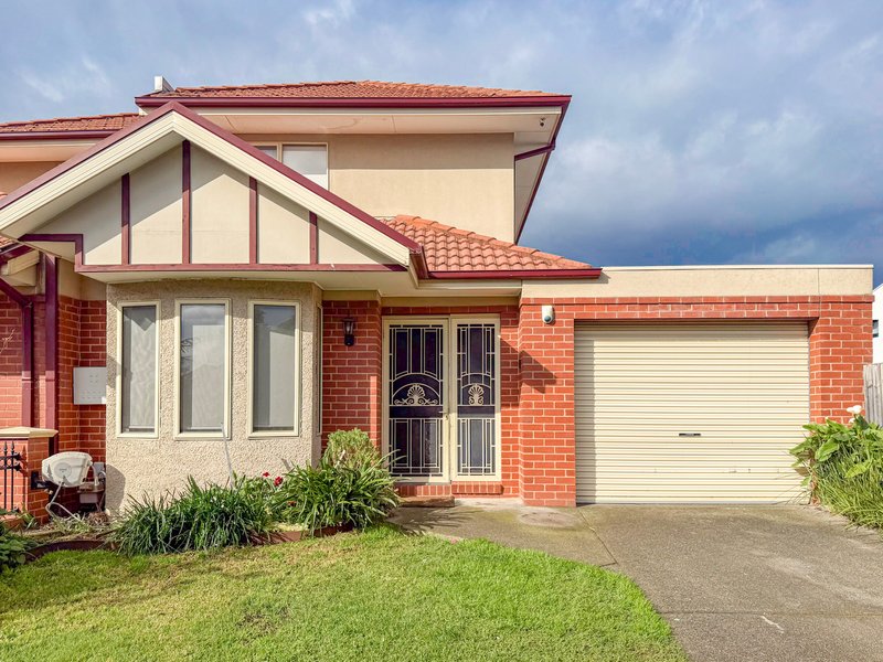 Photo - 3/84-86 Pine Street, Reservoir VIC 3073 - Image 1