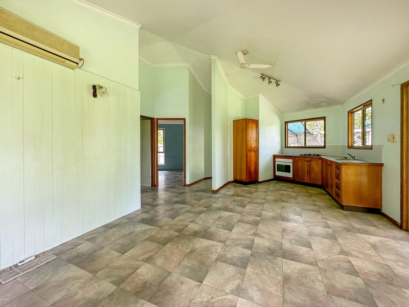 Photo - 384 Eversleigh Road, Alligator Creek QLD 4740 - Image 7