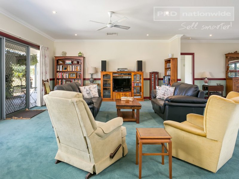 Photo - 384 Morgans Reserve Road, Tumut NSW 2720 - Image 3